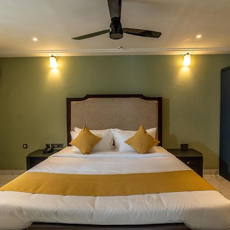 Court 11 By Dimora Hotel Kochi ภายนอก รูปภาพ
