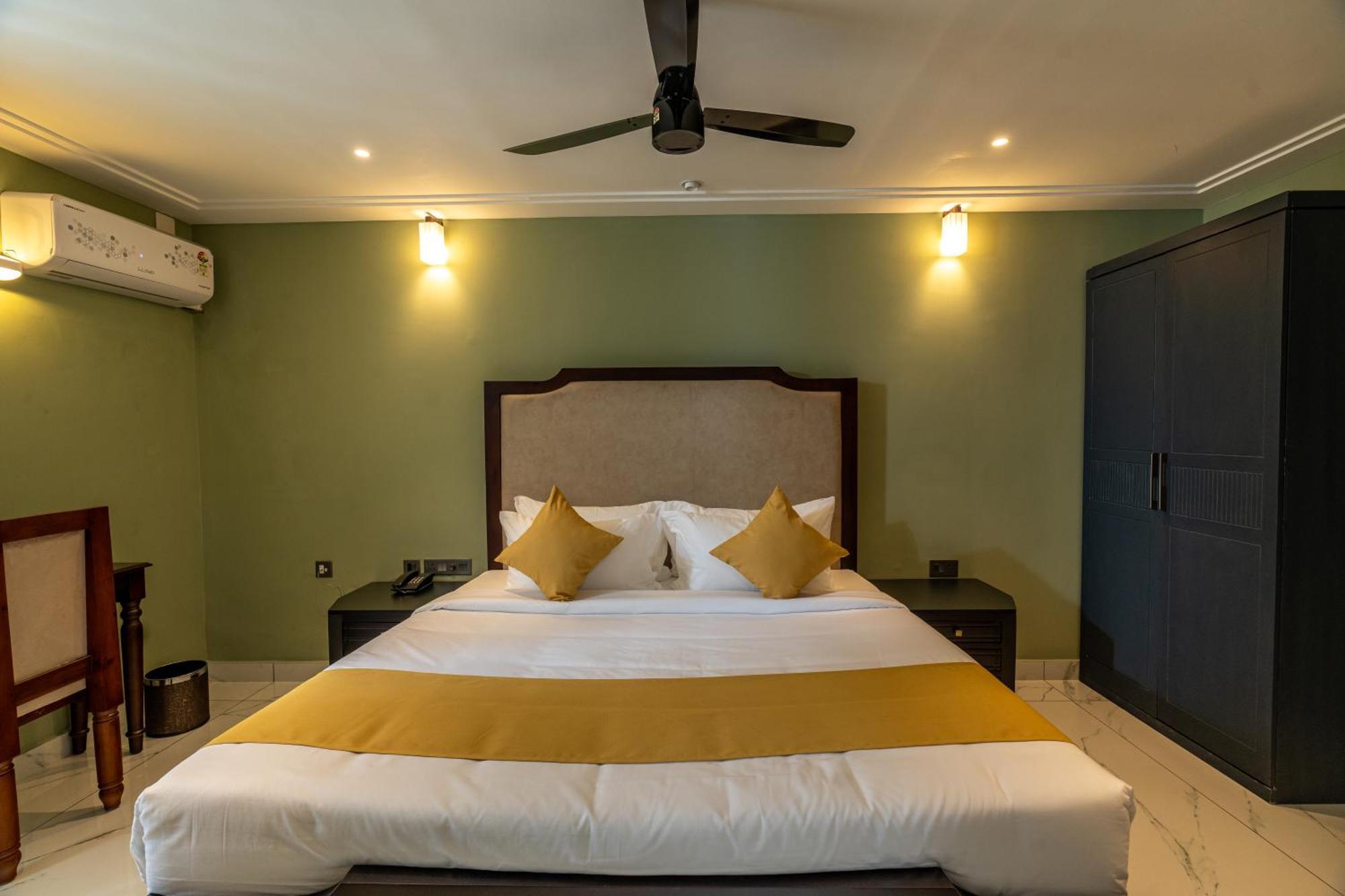 Court 11 By Dimora Hotel Kochi ภายนอก รูปภาพ