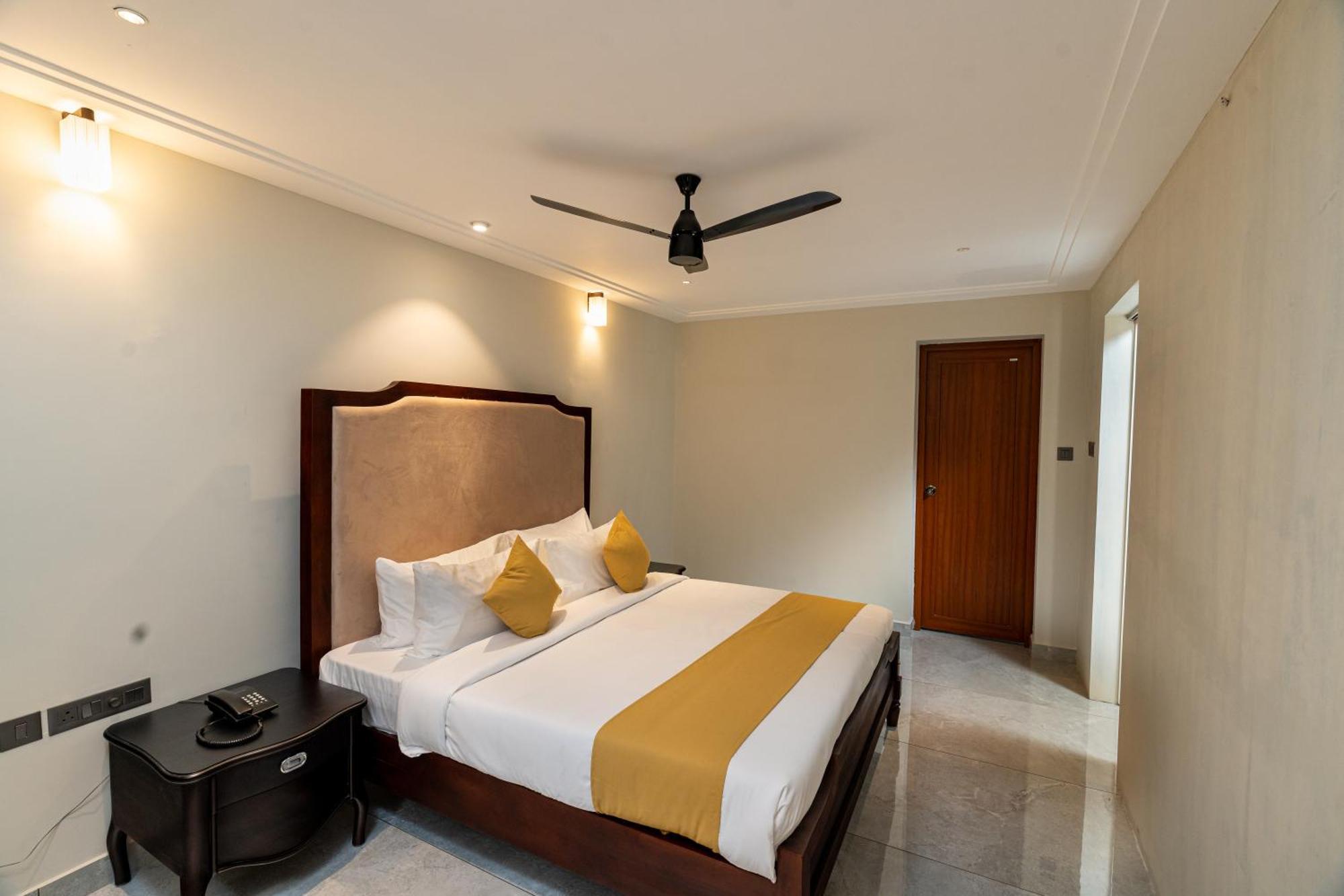 Court 11 By Dimora Hotel Kochi ภายนอก รูปภาพ